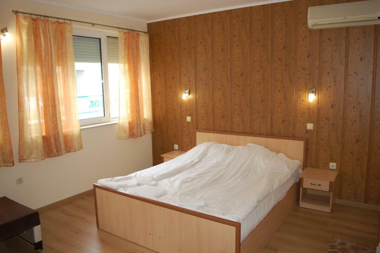 Hotel Vitosha Tryavna Luaran gambar