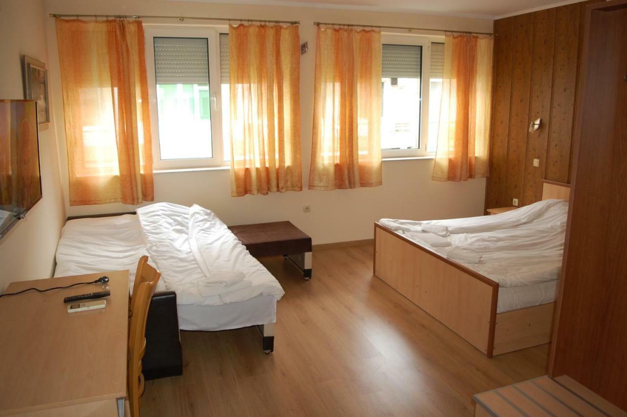 Hotel Vitosha Tryavna Luaran gambar