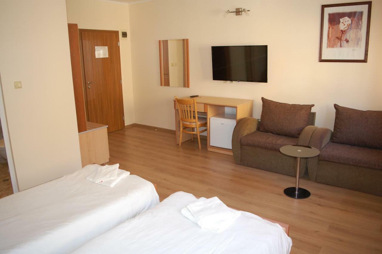 Hotel Vitosha Tryavna Luaran gambar
