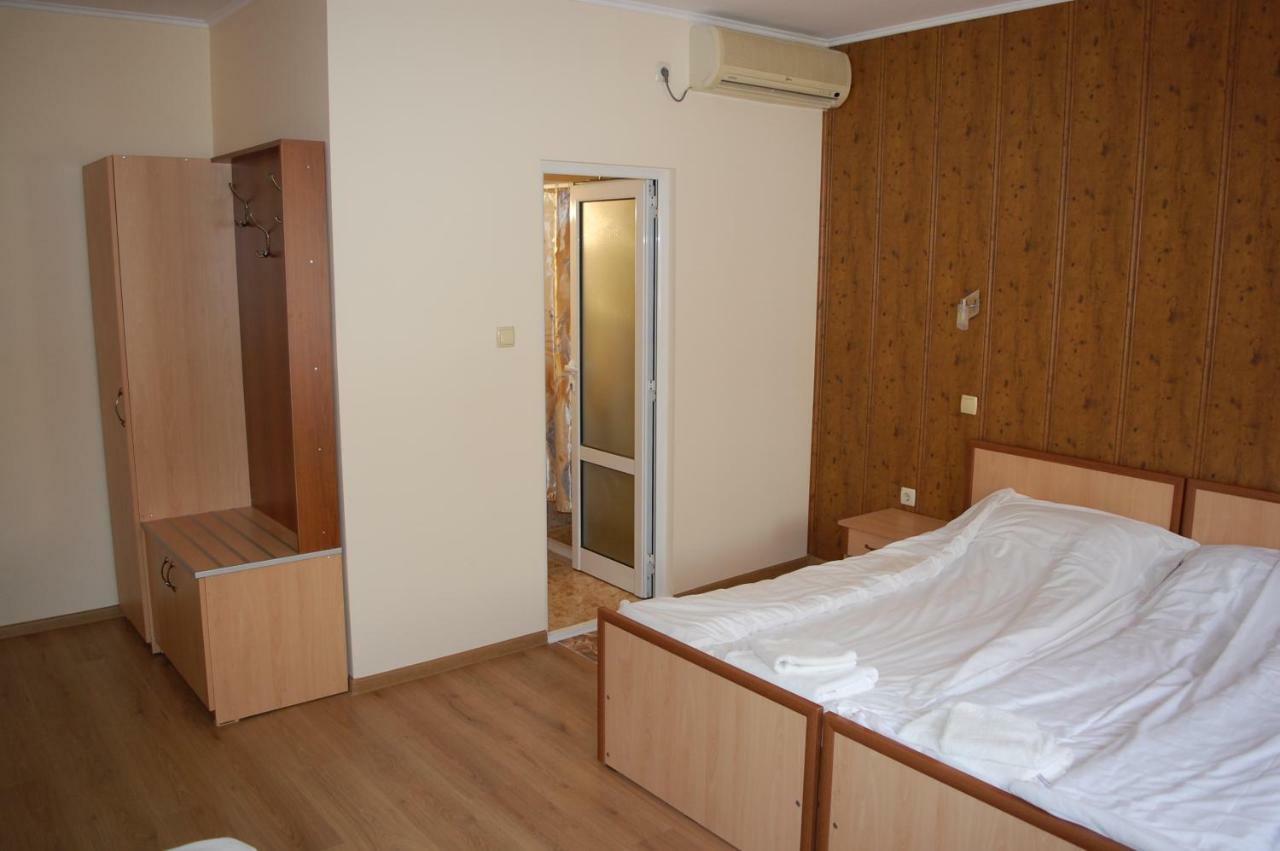 Hotel Vitosha Tryavna Luaran gambar