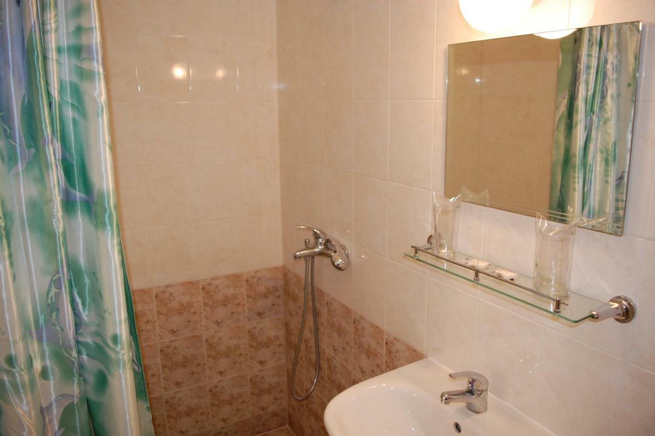 Hotel Vitosha Tryavna Luaran gambar